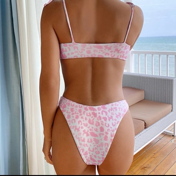 Pink leopard tie shoulder spaghetti strap high cut bikini swimsuit Sz L - Picture 2 of 4